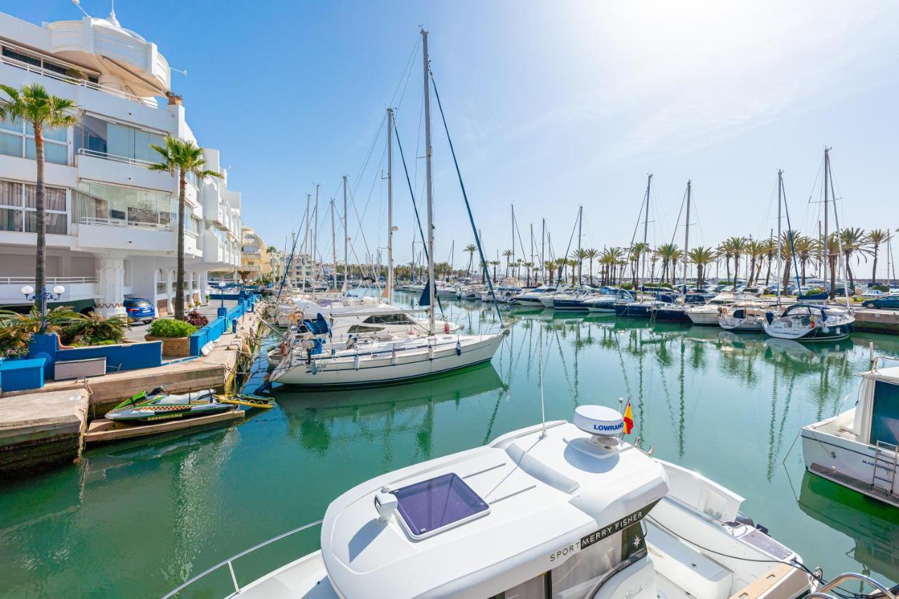 Atico Puerto Marina First Island With Sea Views And Rooftop Pool Benalmadena Luaran gambar