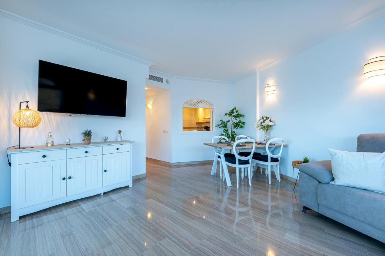 Atico Puerto Marina First Island With Sea Views And Rooftop Pool Benalmadena Luaran gambar