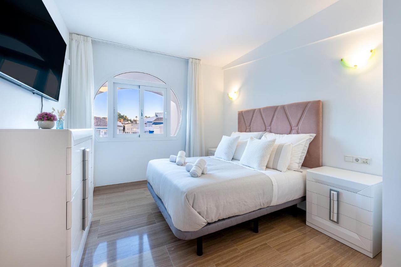 Atico Puerto Marina First Island With Sea Views And Rooftop Pool Benalmadena Luaran gambar